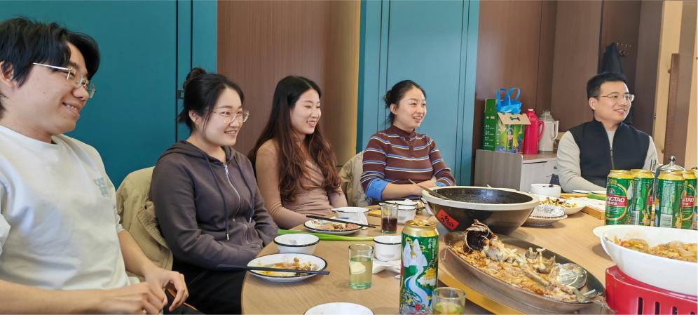 হলিডে চিয়ার আপ গুটিয়ে এবং একটি নতুন শুরু আনবক্স