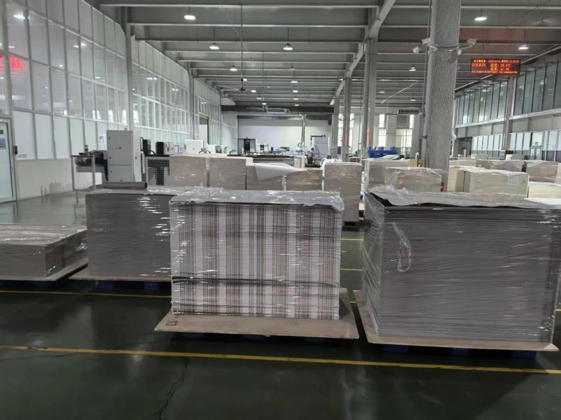 গ্লোবাল পেপার প্যাকেজিংয়ের জন্য আমাদের QC মানকে শক্তিশালী করা